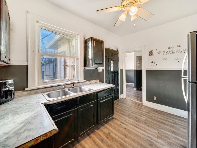 14446 Des Plaines Street Harvey IL 60426