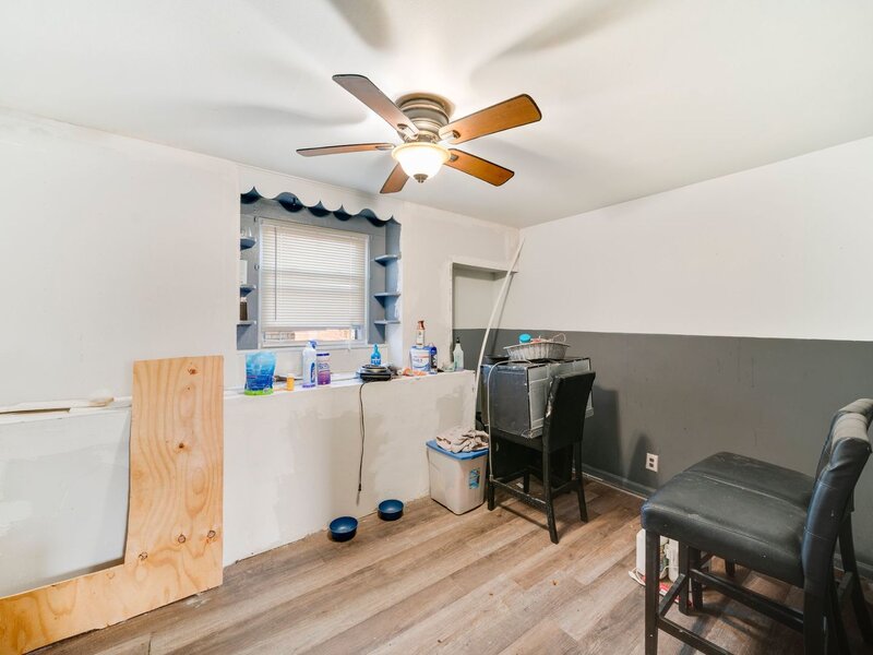 14446 Des Plaines Street Harvey IL 60426