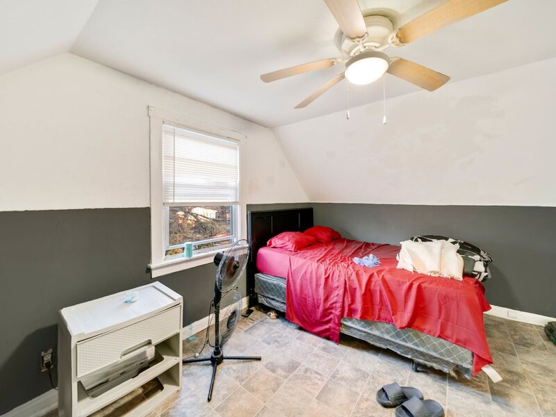 14446 Des Plaines Street Harvey IL 60426