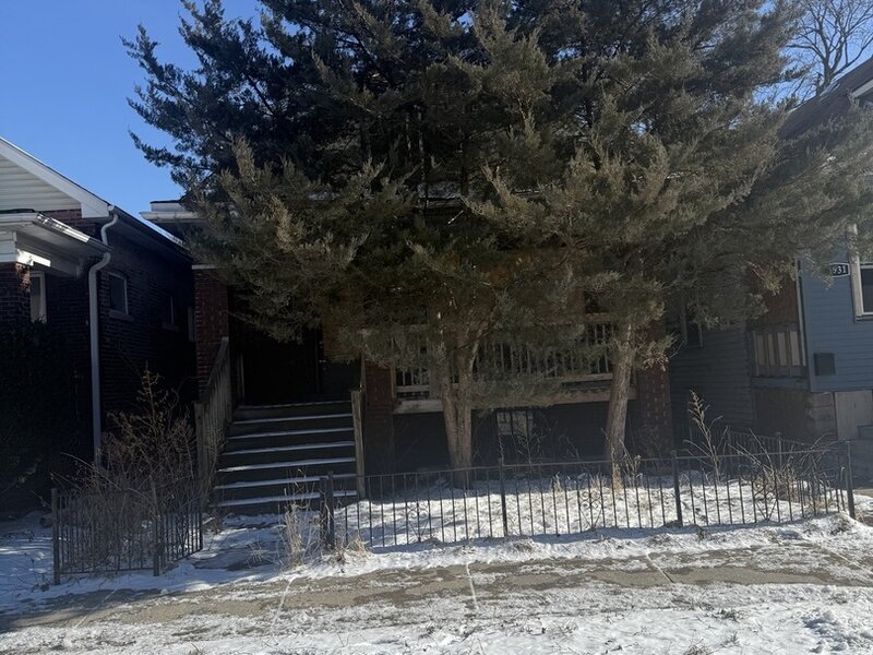 7927 S Colfax Avenue Chicago IL 60617