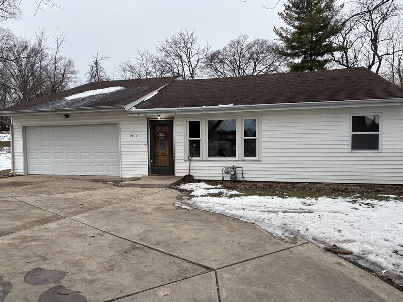 2717 20th Street Rockford IL 61109