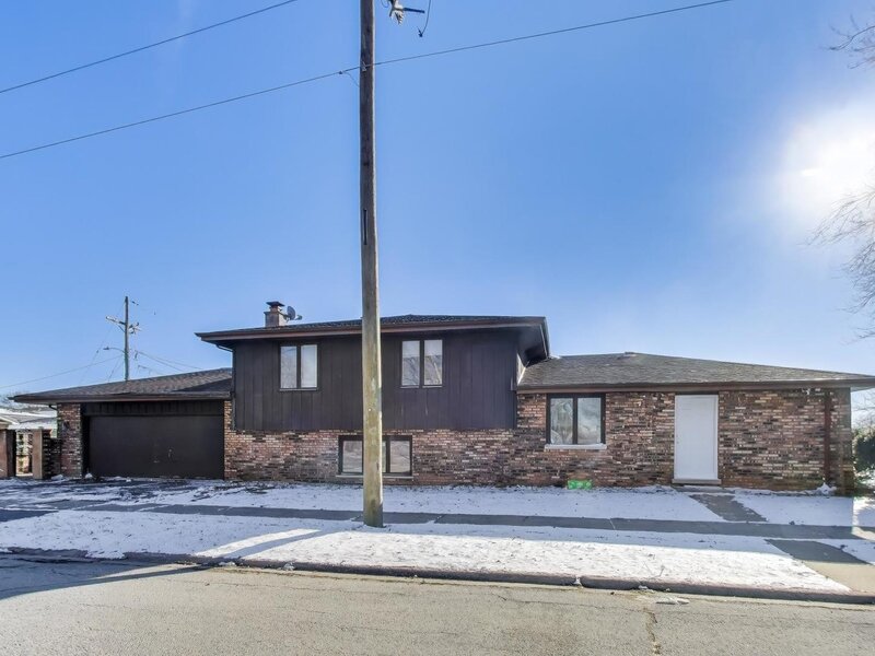 257 Cornell Avenue Calumet City IL 60409