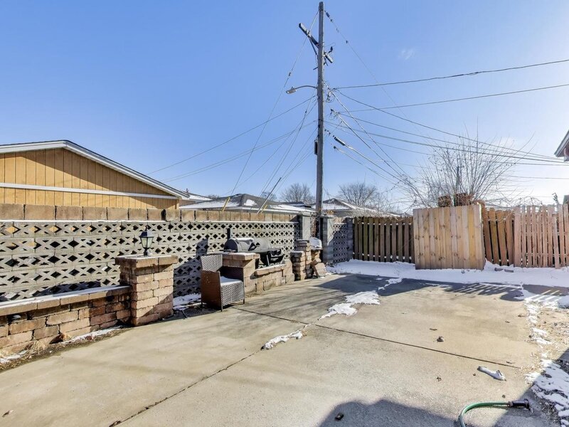257 Cornell Avenue Calumet City IL 60409