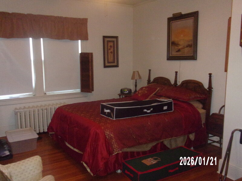 454 S 5th Street Watseka IL 60970
