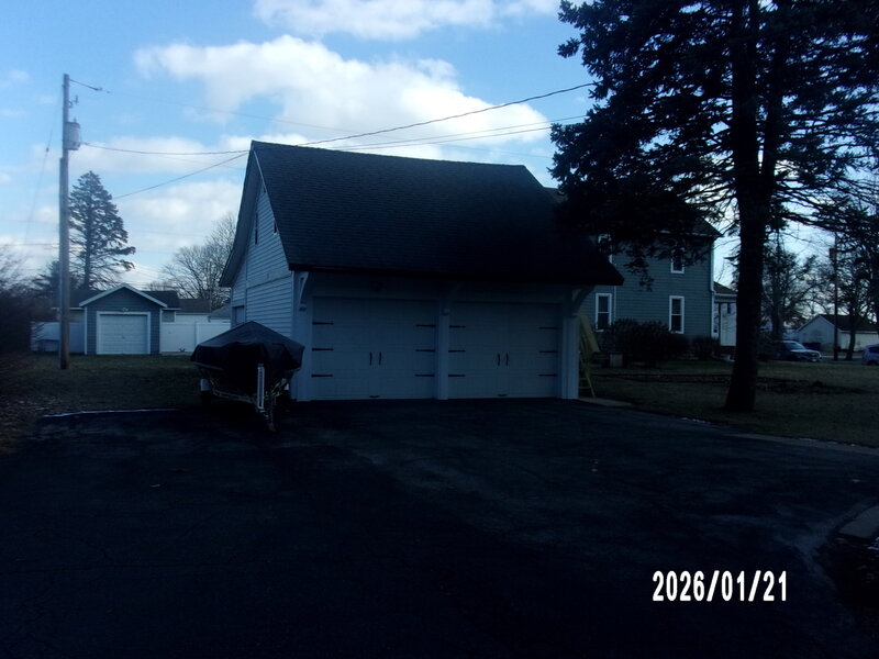 454 S 5th Street Watseka IL 60970