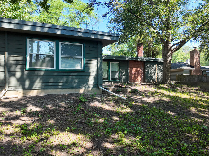 335 Oakwood Street Park Forest IL 60466