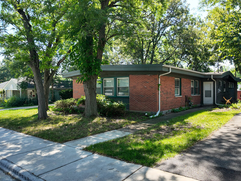 335 Oakwood Street Park Forest IL 60466
