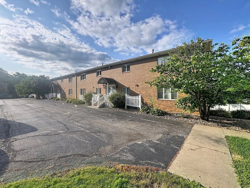 3715 35th Street Moline IL 61265