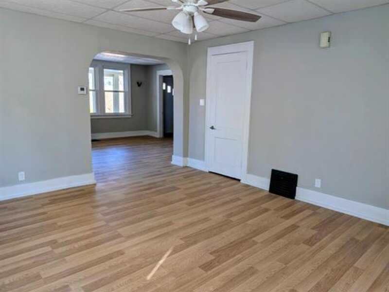 501 W 8th Street Davenport IA 52803
