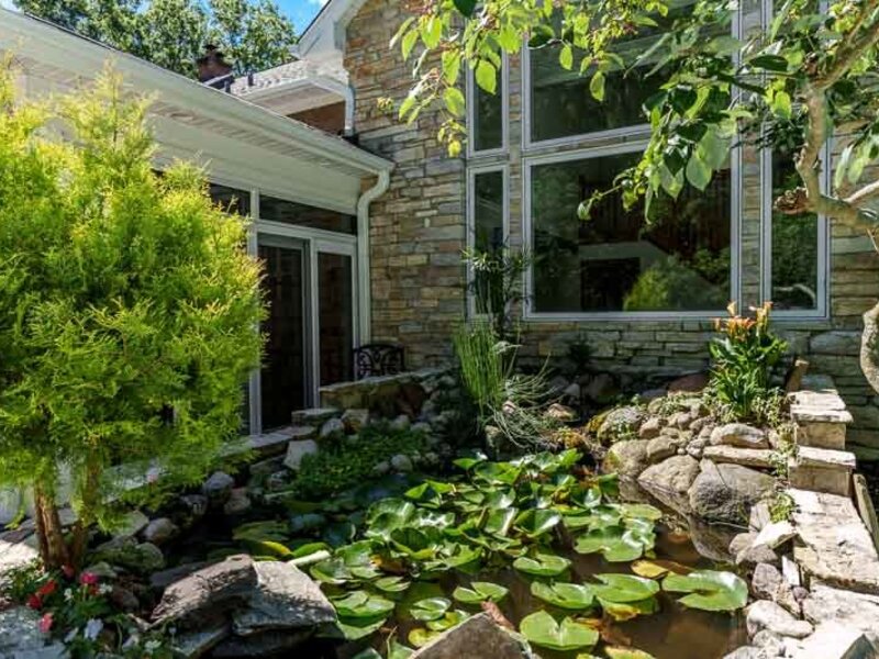 2716 Spring Creek Road Rockford IL 61107