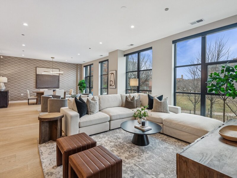 123 S Peoria Street Chicago IL 60607