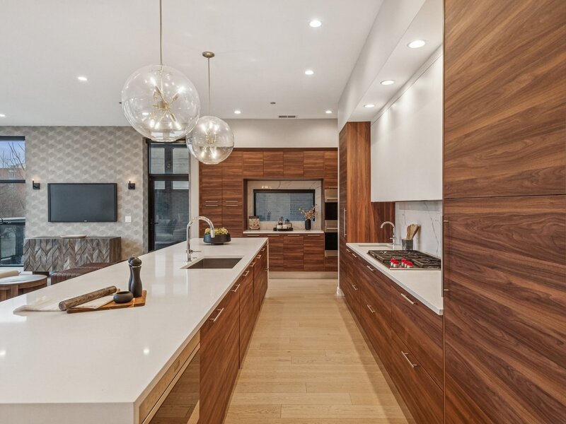 123 S Peoria Street Chicago IL 60607