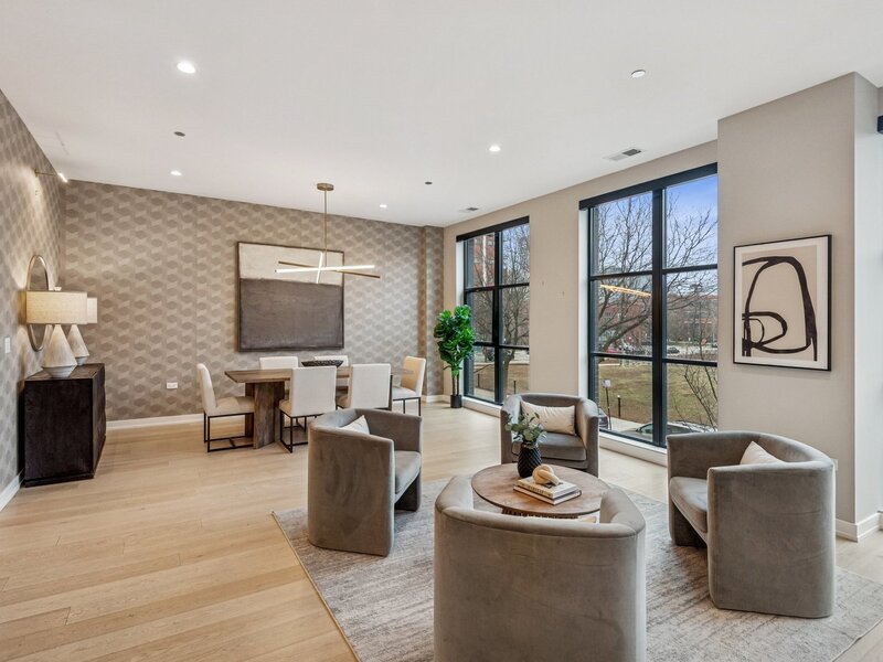 123 S Peoria Street Chicago IL 60607