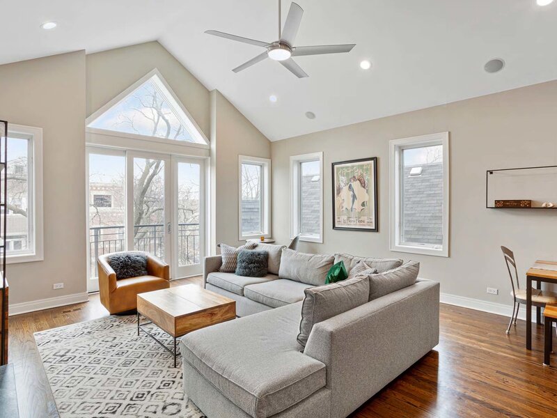 2657 N Racine Avenue Chicago IL 60614