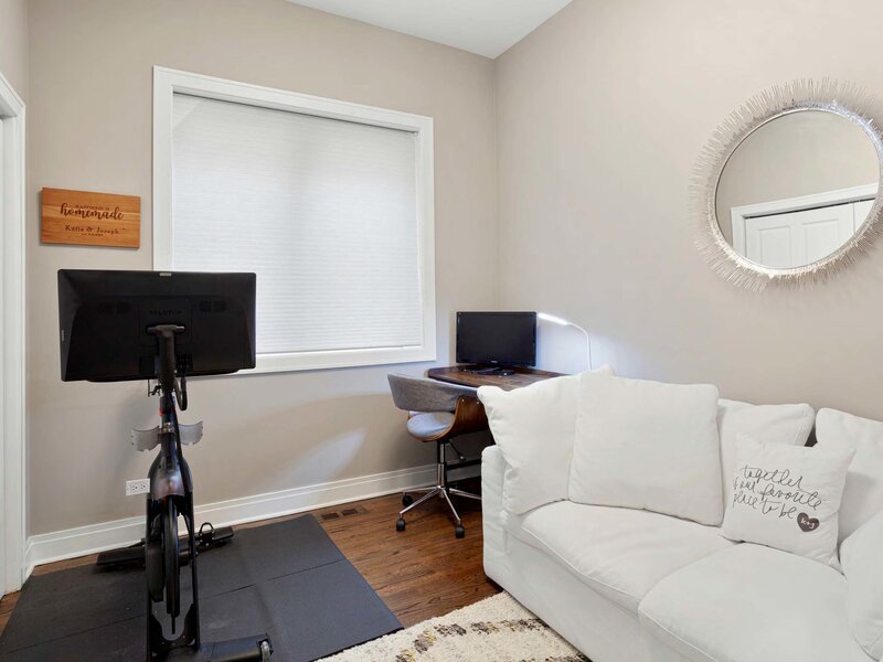 2657 N Racine Avenue Chicago IL 60614