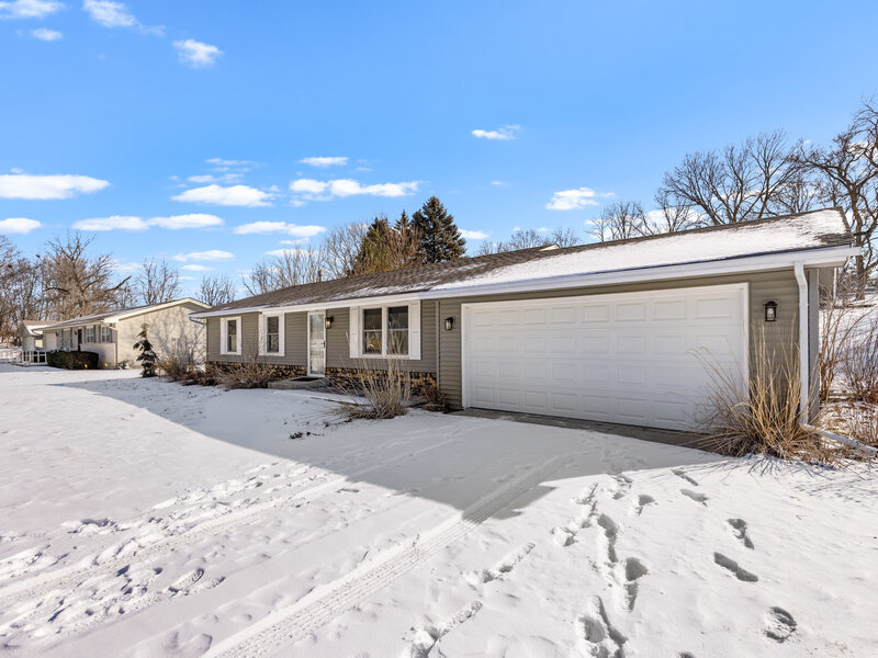 4446 Scarlet Oak Drive Rockford IL 61109