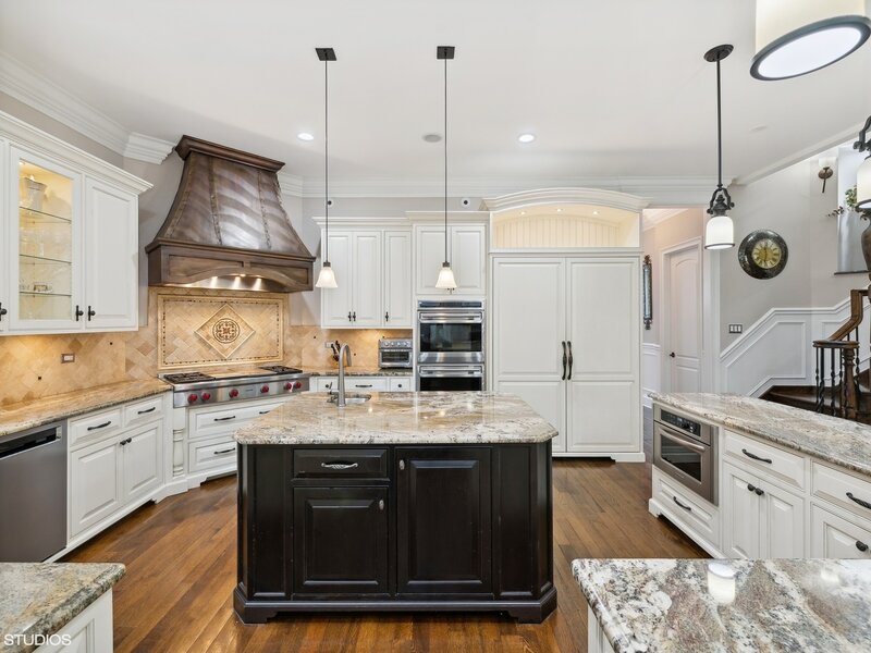 1515 N North Park Avenue Chicago IL 60610