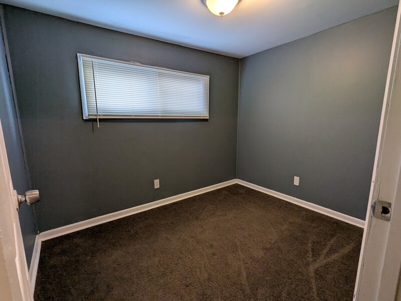 11246 S Indiana Avenue Chicago IL 60628