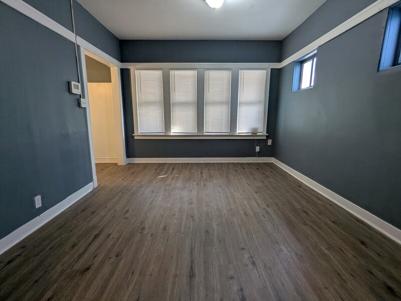 11246 S Indiana Avenue Chicago IL 60628
