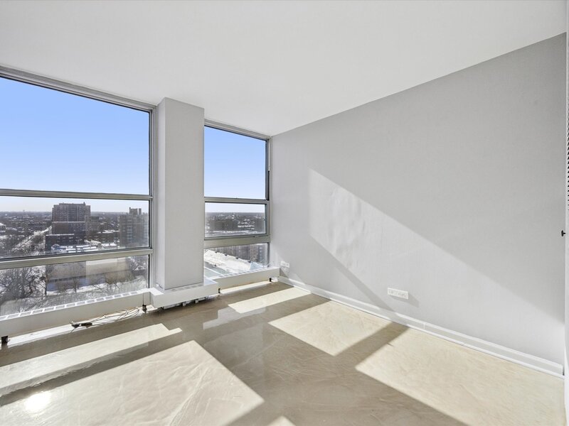 6730 S South Shore Drive Chicago IL 60649
