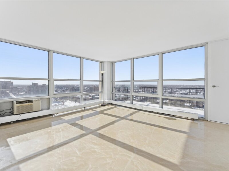 6730 S South Shore Drive Chicago IL 60649