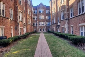 Photo of 44 N Menard Avenue Chicago IL 60644