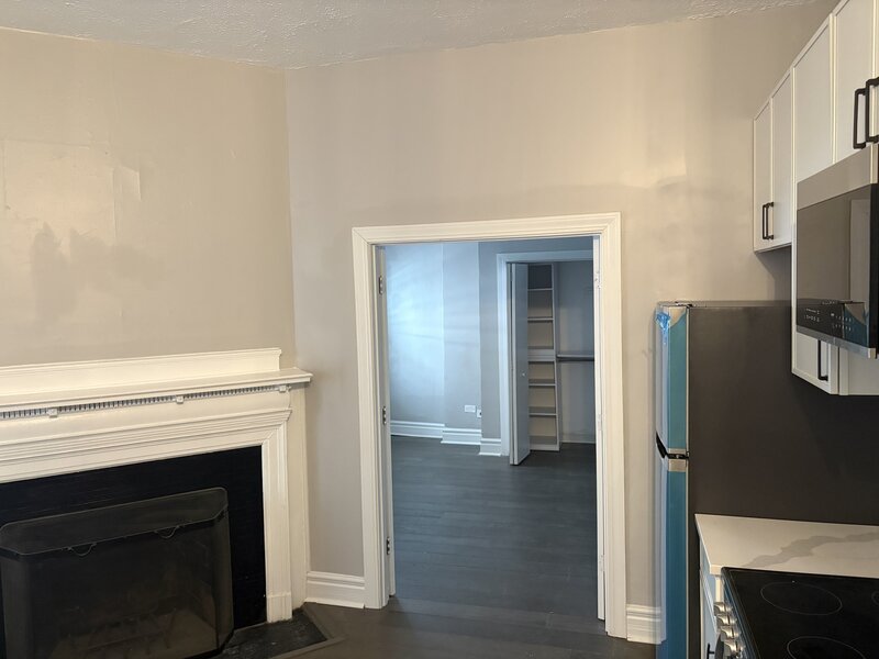 20 E Goethe Street Chicago IL 60610