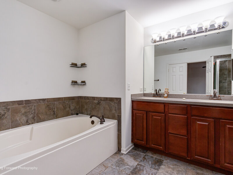 733 Station Boulevard Aurora IL 60504