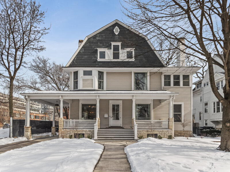 1735 Asbury Avenue Evanston IL 60201