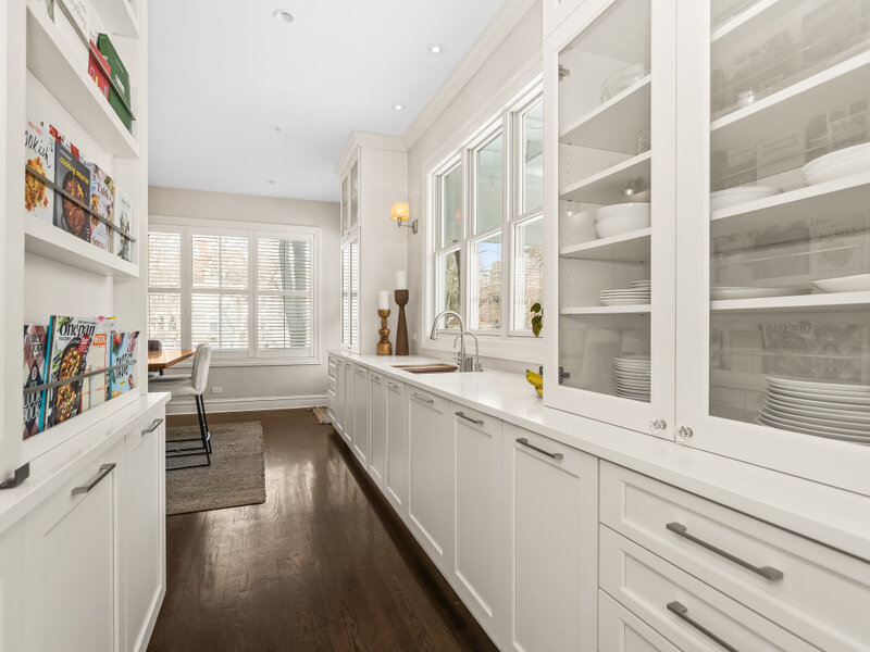 1735 Asbury Avenue Evanston IL 60201
