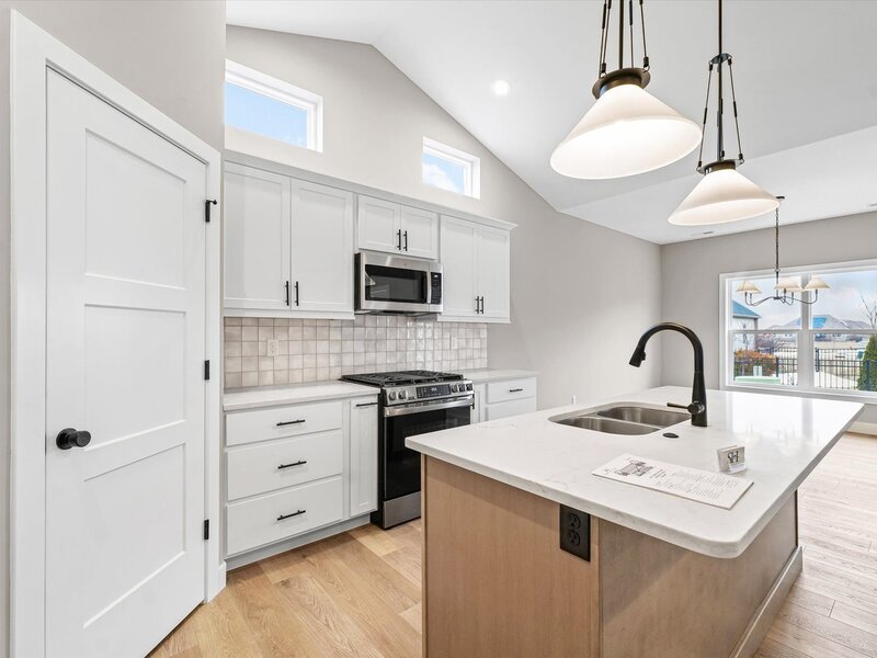 3902 Bay Circle Champaign IL 61822