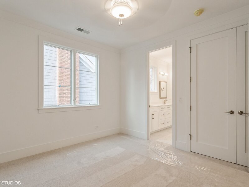 946 S Garfield Street Hinsdale IL 60521