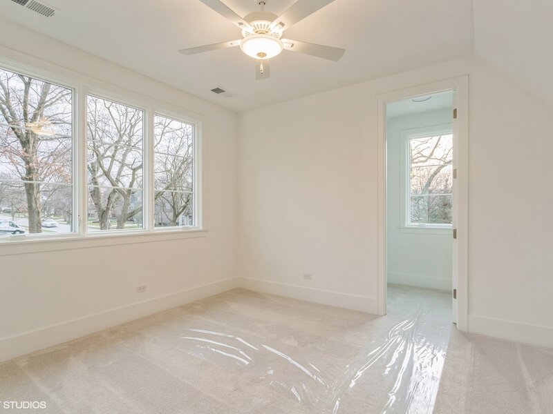 946 S Garfield Street Hinsdale IL 60521