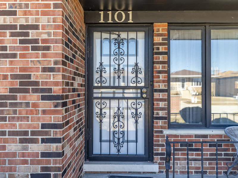 1101 Lucas Street Calumet City IL 60409