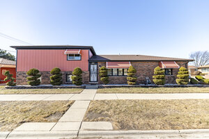 Photo of 1101 Lucas Street Calumet City IL 60409