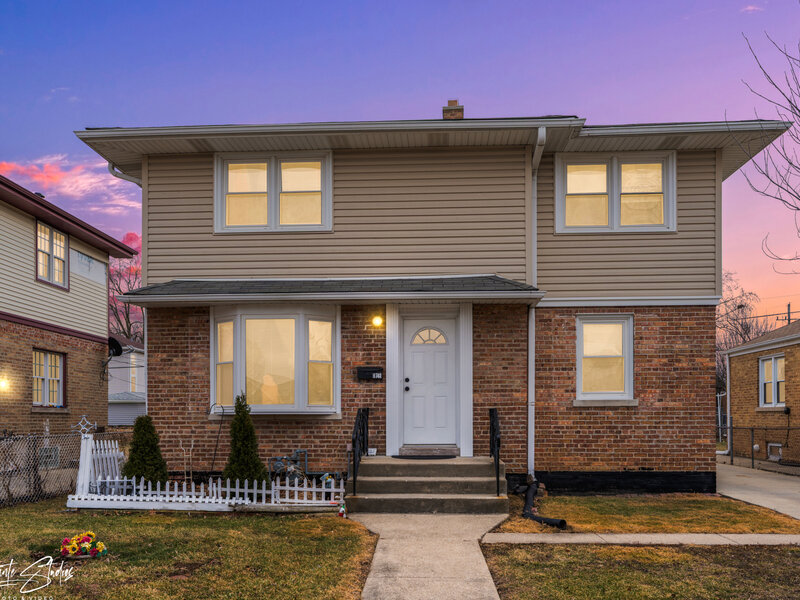 9741 Lonnquist Drive Franklin Park IL 60131
