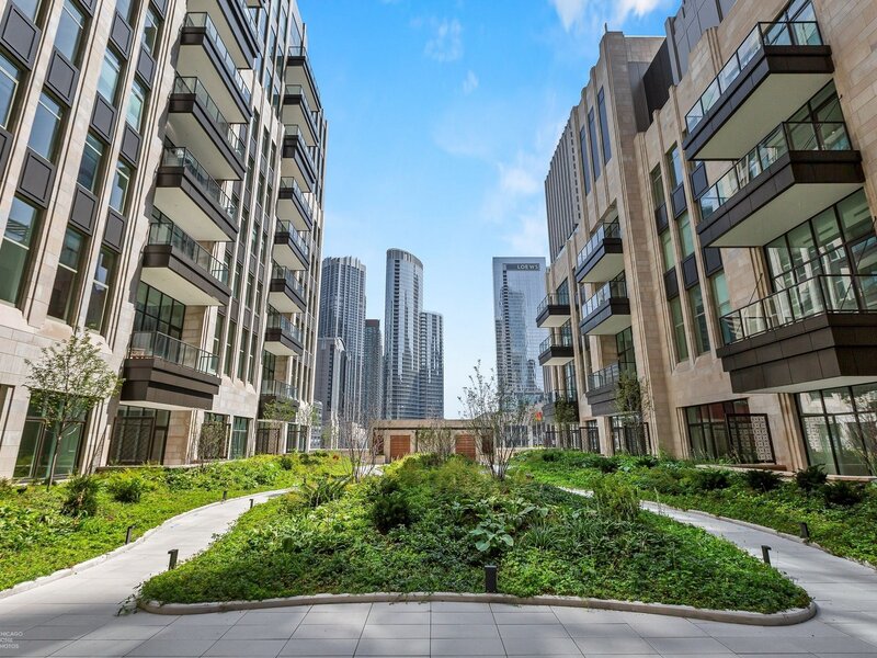 435 N Michigan Avenue Chicago IL 60611