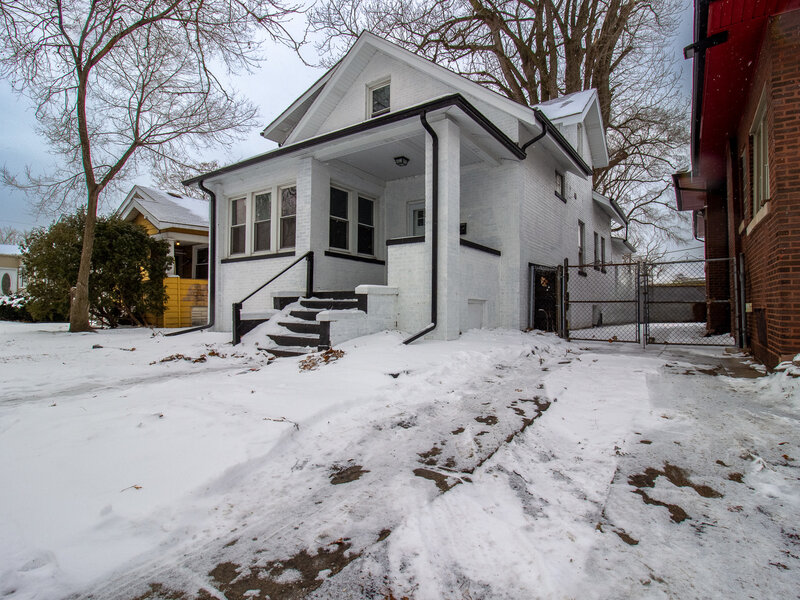 678 Douglas Avenue Calumet City IL 60409