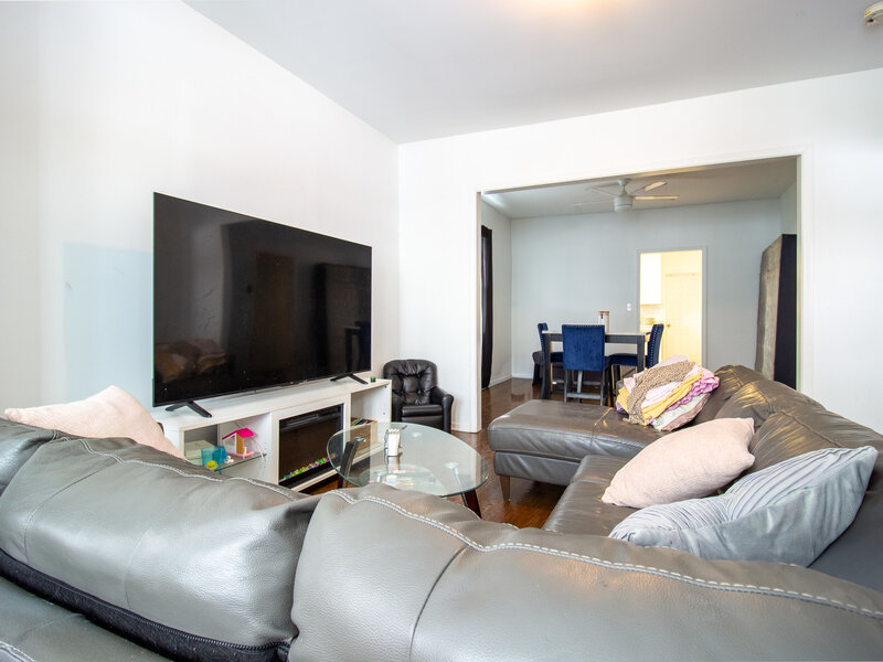 678 Douglas Avenue Calumet City IL 60409