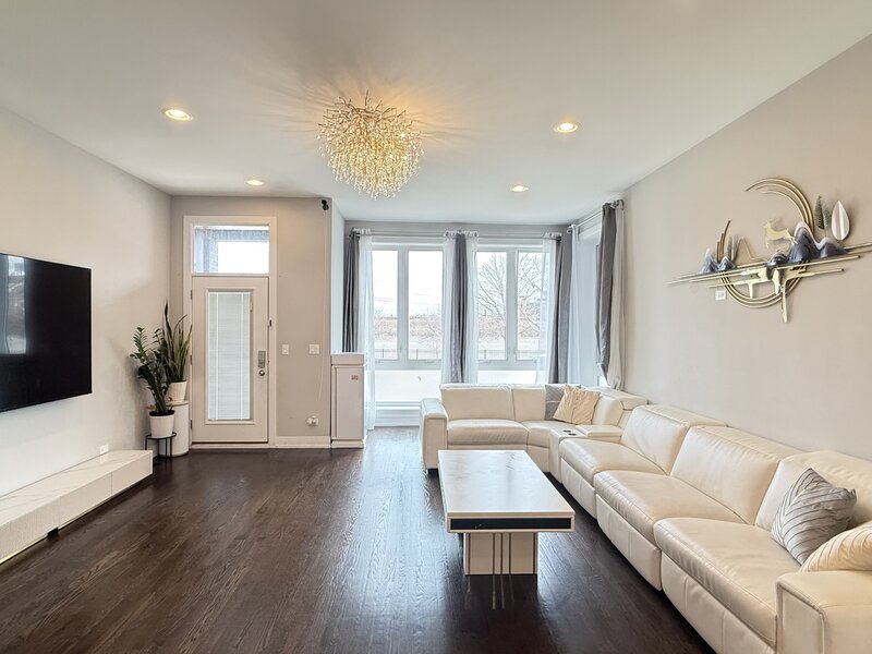 3422 S Normal Avenue Chicago IL 60616