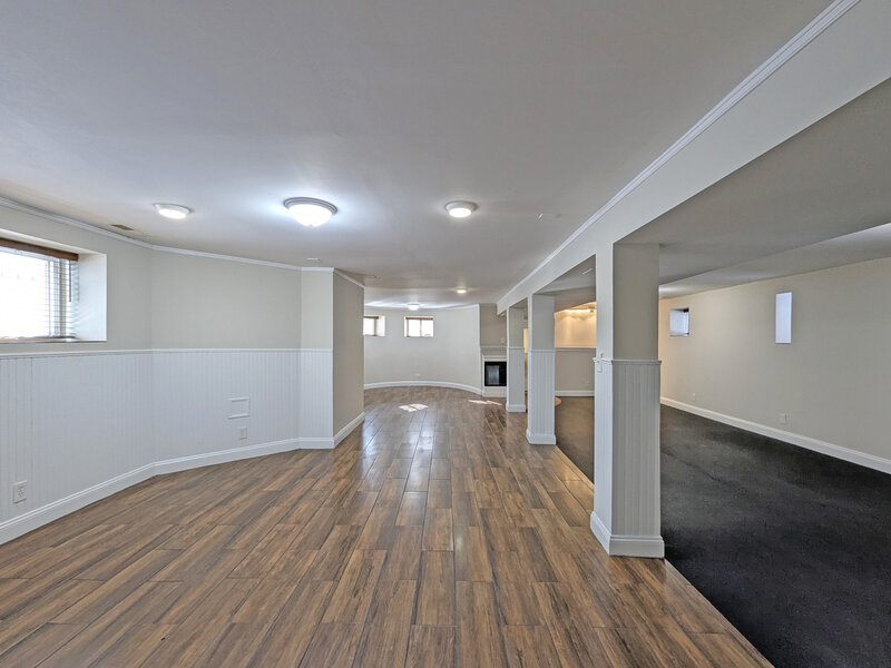 836 E 52nd Street Chicago IL 60615