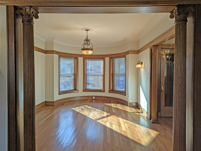 836 E 52nd Street Chicago IL 60615
