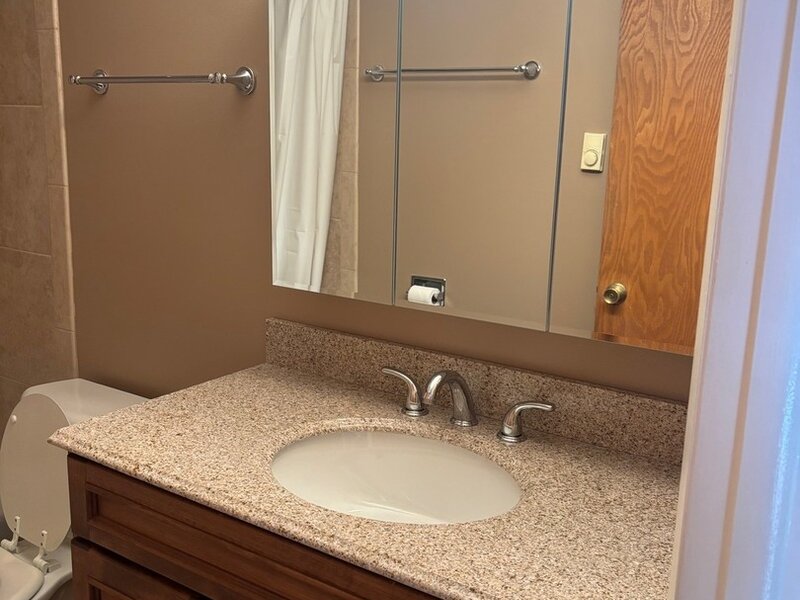 6323 W 64th Place Chicago IL 60638