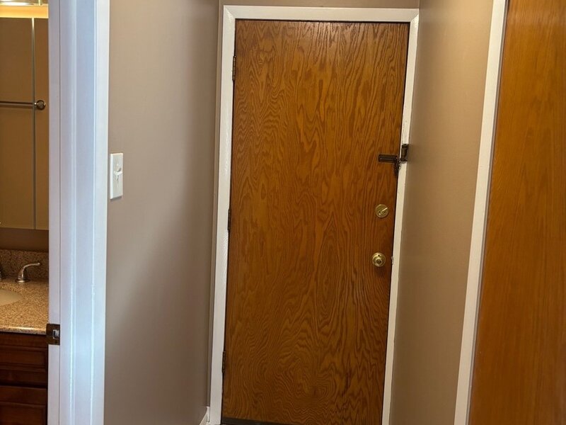 6323 W 64th Place Chicago IL 60638