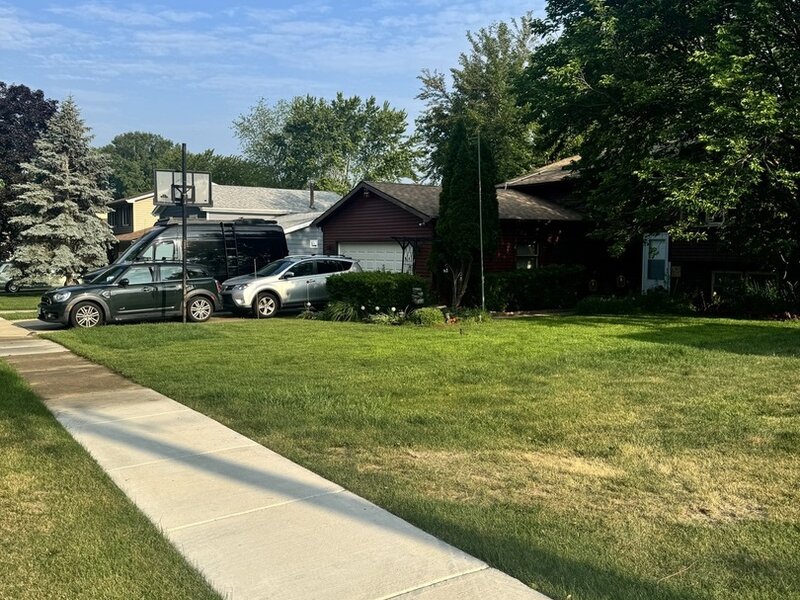 114 W Hawthorne Boulevard Mundelein IL 60060