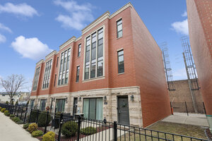 Photo of 2237 W Coulter Street Chicago IL 60608 Unit 4