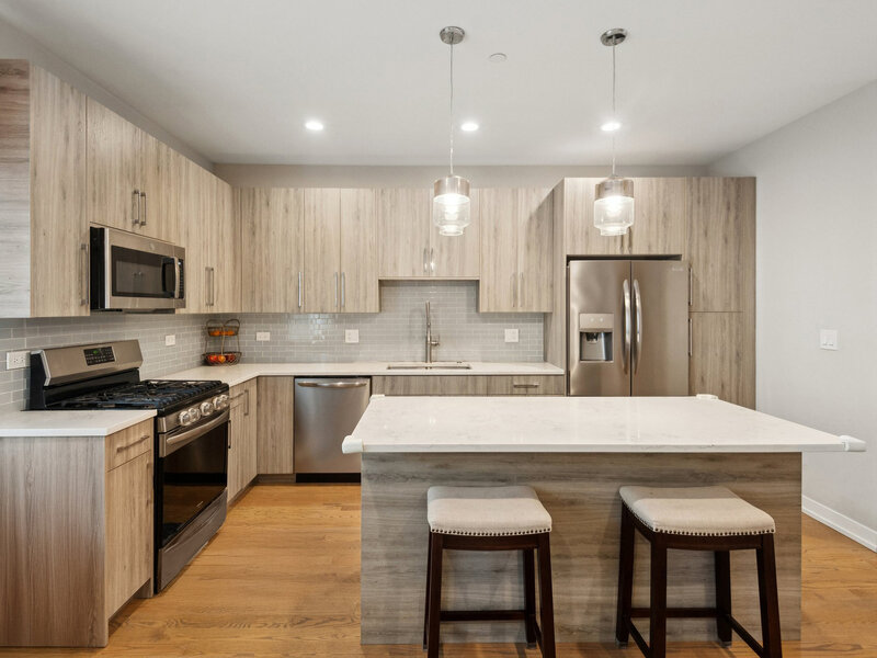 2237 W Coulter Street Chicago IL 60608