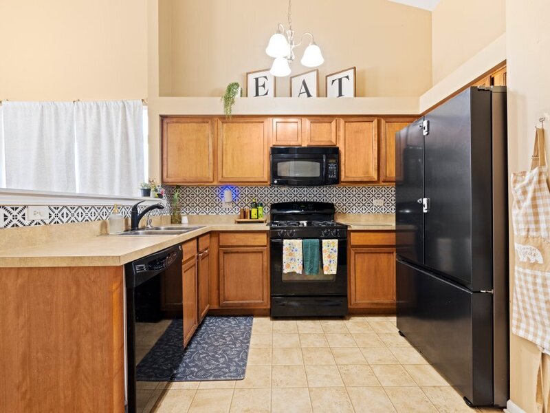 3020 Hoffman Street Plano IL 60545