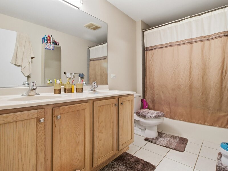 830 E Bowen Avenue Chicago IL 60653