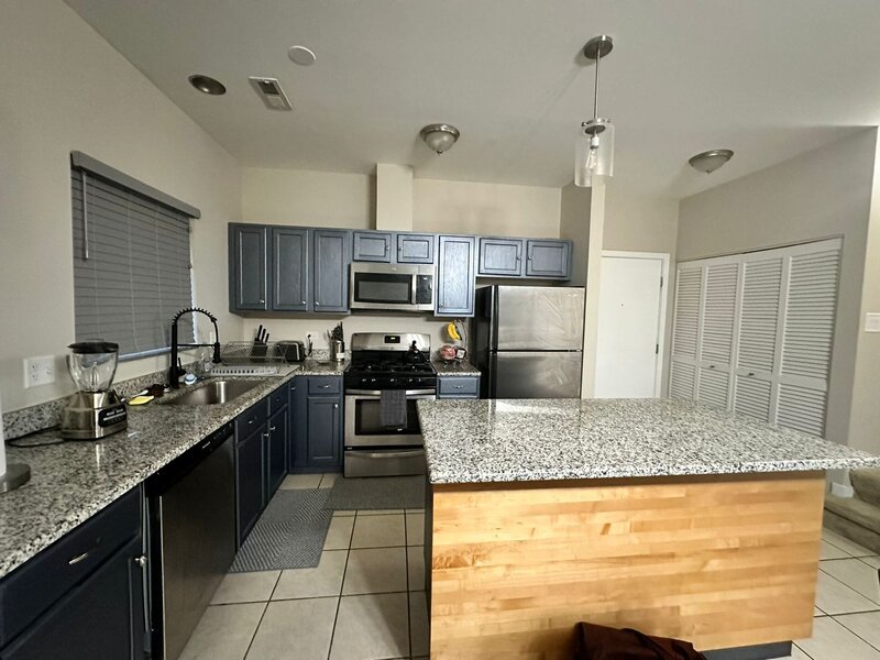 830 E Bowen Avenue Chicago IL 60653